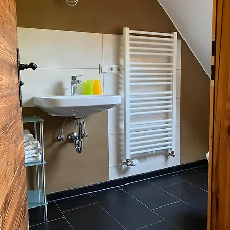 Gruenlasmuehle Guest house