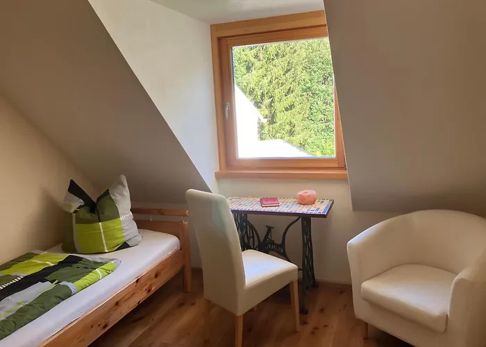 Gruenlasmuehle 게스트하우스 3*